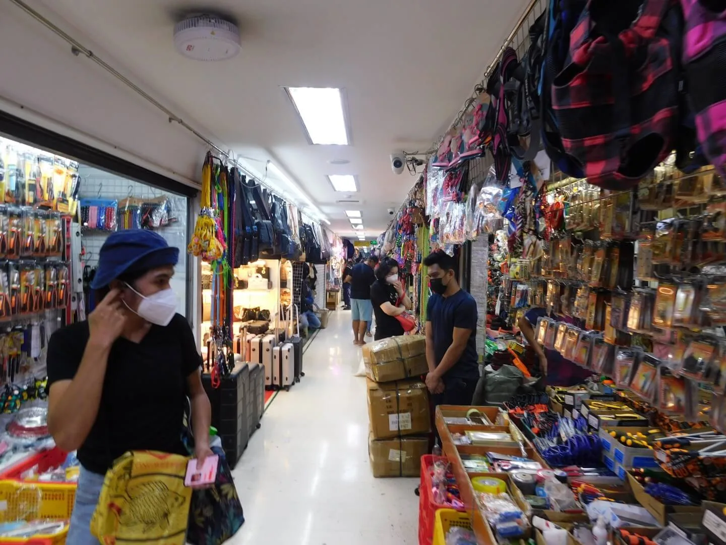 A look inside the 168 Shopping Mall.