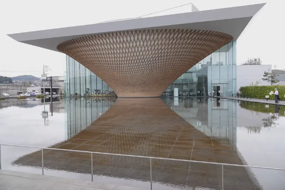 The museum was built in the shape of Mount Fuji.