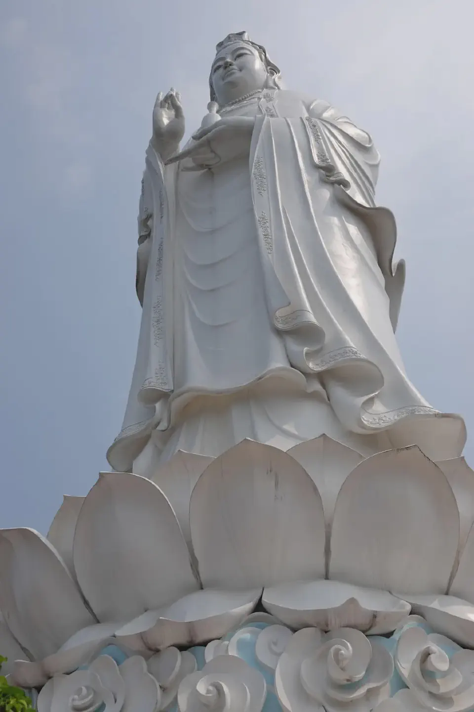 The 67-meter-tall statue of the Goddess of Mercy.